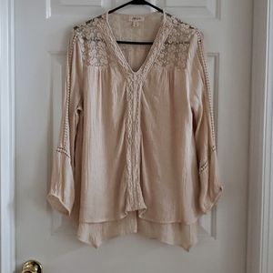 Women's Top